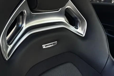 KV67VLD Mercedes-Benz E Class 4.0 E63 V8 BiTurbo AMG SpdS MCT 4MATIC+ Euro 6 (s/s) 4dr Thumbnail #37