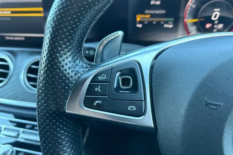 KV67VLD Mercedes-Benz E Class 4.0 E63 V8 BiTurbo AMG SpdS MCT 4MATIC+ Euro 6 (s/s) 4dr Thumbnail #43