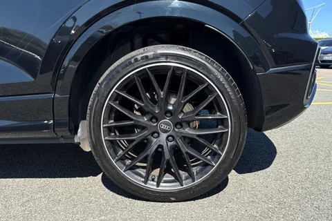 MT22DLX Audi Q2 Black Edition 35 TFSI  150 PS S tronic Thumbnail #12