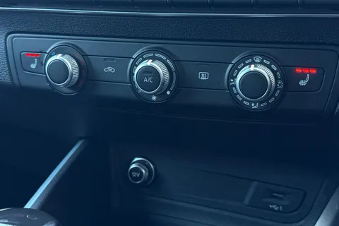 MT22DLX Audi Q2 Black Edition 35 TFSI  150 PS S tronic Thumbnail #22