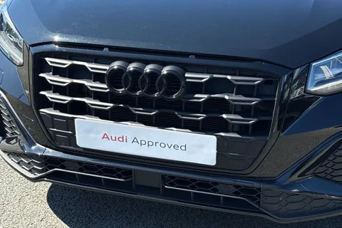 MT22DLX Audi Q2 Black Edition 35 TFSI  150 PS S tronic Thumbnail #36