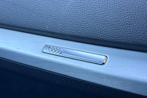 MT22DLX Audi Q2 Black Edition 35 TFSI  150 PS S tronic Thumbnail #45