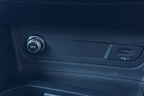 MT22DLX Audi Q2 Black Edition 35 TFSI  150 PS S tronic Thumbnail #53