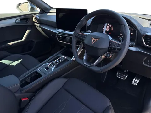  CUPRA Formentor 1.5 eTSI V1 DSG Euro 6 (s/s) 5dr Thumbnail #8