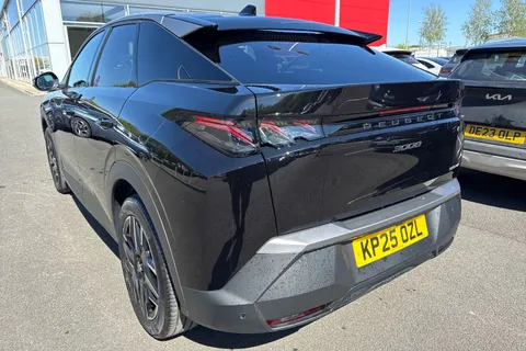 KP25OZL PEUGEOT 3008 1.2 GT e-DSC6 Euro 6 (s/s) 5dr Thumbnail #8
