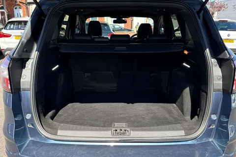 YV19DVX Ford Kuga 2.0 TDCi EcoBlue ST-Line Edition SUV 5dr Diesel Manual AWD Euro 6 (s/s) (180 ps) Thumbnail #8