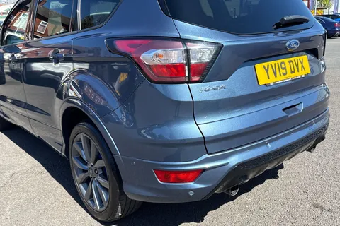YV19DVX Ford Kuga 2.0 TDCi EcoBlue ST-Line Edition SUV 5dr Diesel Manual AWD Euro 6 (s/s) (180 ps) Thumbnail #9