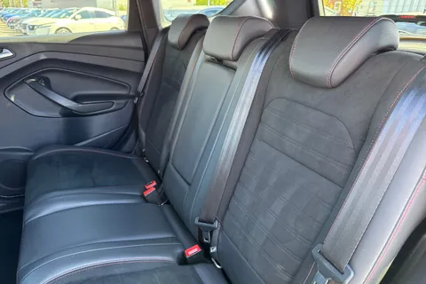 YV19DVX Ford Kuga 2.0 TDCi EcoBlue ST-Line Edition SUV 5dr Diesel Manual AWD Euro 6 (s/s) (180 ps) Thumbnail #20