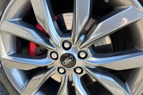 YV19DVX Ford Kuga 2.0 TDCi EcoBlue ST-Line Edition SUV 5dr Diesel Manual AWD Euro 6 (s/s) (180 ps) Thumbnail #26