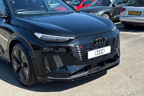  Audi Sq6 E-Tron 100kWh S Black Edition Auto quattro 5dr Thumbnail #9