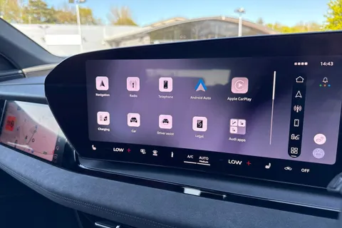  Audi Sq6 E-Tron 100kWh S Black Edition Auto quattro 5dr Thumbnail #34