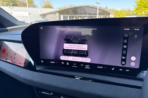  Audi Sq6 E-Tron 100kWh S Black Edition Auto quattro 5dr Thumbnail #49