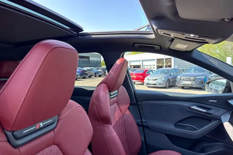  Audi Sq6 E-Tron 100kWh S Black Edition Auto quattro 5dr Thumbnail #54