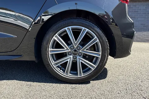 DX73XEL Audi A1 S line 30 TFSI  110 PS S tronic Thumbnail #13