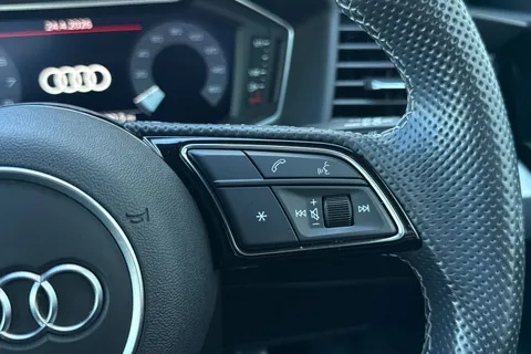DX73XEL Audi A1 S line 30 TFSI  110 PS S tronic Thumbnail #42