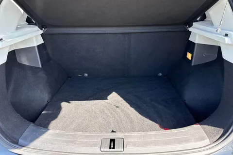 LD21HFB MG Mg Zs 1.5 VTi-TECH Exclusive Euro 6 (s/s) 5dr Thumbnail #7