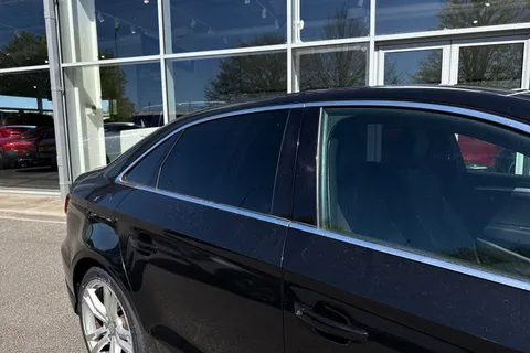 LD69PWK Audi A3 1.5 TFSI CoD 35 S line S Tronic Euro 6 (s/s) 4dr Thumbnail #37