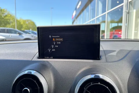 LD69PWK Audi A3 1.5 TFSI CoD 35 S line S Tronic Euro 6 (s/s) 4dr Thumbnail #50