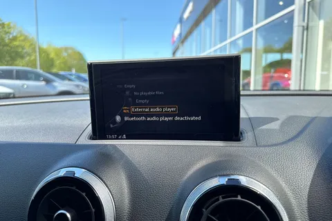 LD69PWK Audi A3 1.5 TFSI CoD 35 S line S Tronic Euro 6 (s/s) 4dr Thumbnail #51