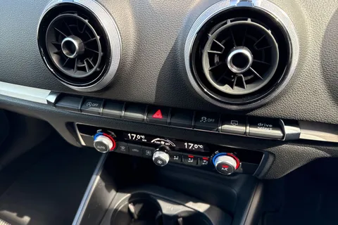 LD69PWK Audi A3 1.5 TFSI CoD 35 S line S Tronic Euro 6 (s/s) 4dr Thumbnail #56