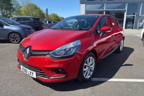 27 of 61 for Renault Clio 1.2 16V Dynamique Nav Euro 6 5dr