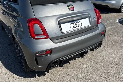 MJ19YTV Abarth 595C 1.4 T-Jet Competizione 70th Cabrio Euro 6 2dr Thumbnail #8