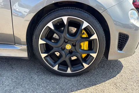 MJ19YTV Abarth 595C 1.4 T-Jet Competizione 70th Cabrio Euro 6 2dr Thumbnail #11