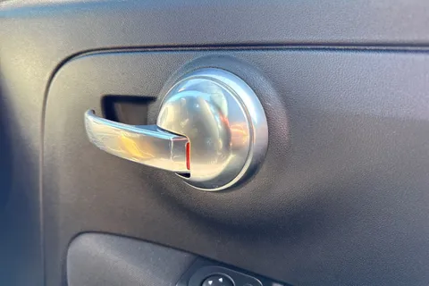 MJ19YTV Abarth 595C 1.4 T-Jet Competizione 70th Cabrio Euro 6 2dr Thumbnail #21