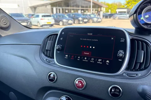 MJ19YTV Abarth 595C 1.4 T-Jet Competizione 70th Cabrio Euro 6 2dr Thumbnail #31