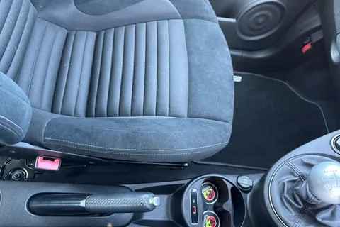 MJ19YTV Abarth 595C 1.4 T-Jet Competizione 70th Cabrio Euro 6 2dr Thumbnail #38