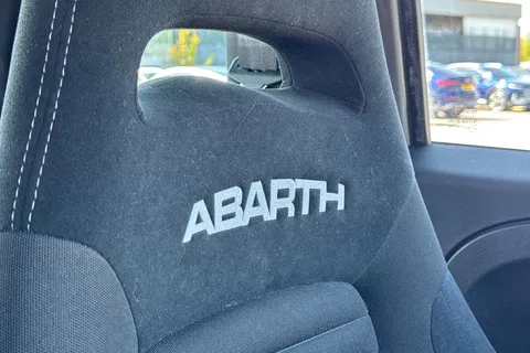 MJ19YTV Abarth 595C 1.4 T-Jet Competizione 70th Cabrio Euro 6 2dr Thumbnail #40