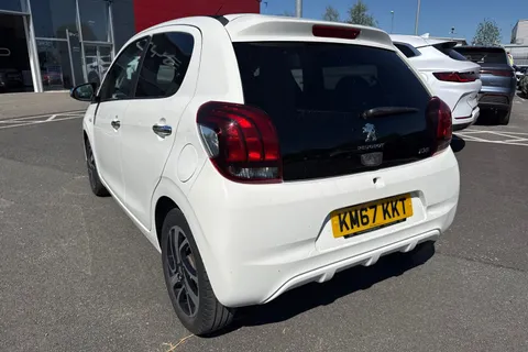 8 of 58 for PEUGEOT 108 1.2 PureTech Allure Top! Euro 6 5dr