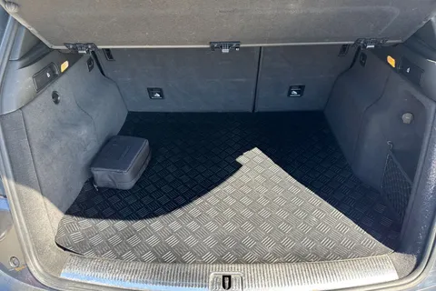 BL16GVD Audi Q5 2.0 TDI S line Plus S Tronic quattro Euro 6 (s/s) 5dr Thumbnail #7