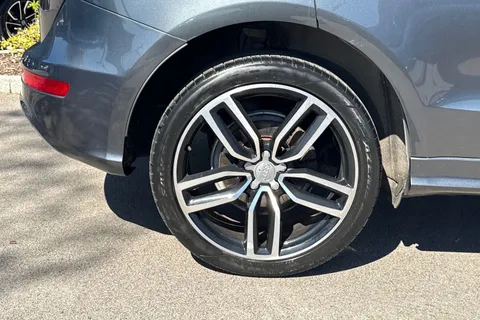 BL16GVD Audi Q5 2.0 TDI S line Plus S Tronic quattro Euro 6 (s/s) 5dr Thumbnail #11