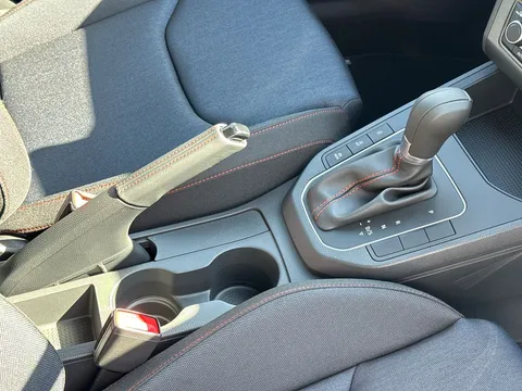 KR75TFJ SEAT Ibiza 1.0 TSI 115 FR 5dr DSG **DELIVERY MILEAGE Thumbnail #20