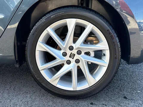 KR75TFJ SEAT Ibiza 1.0 TSI 115 FR 5dr DSG **DELIVERY MILEAGE Thumbnail #24