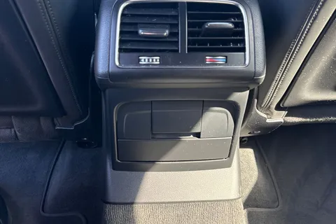 BL16GVD Audi Q5 2.0 TDI S line Plus S Tronic quattro Euro 6 (s/s) 5dr Thumbnail #35