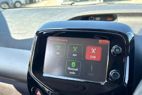 41 of 58 for PEUGEOT 108 1.2 PureTech Allure Top! Euro 6 5dr