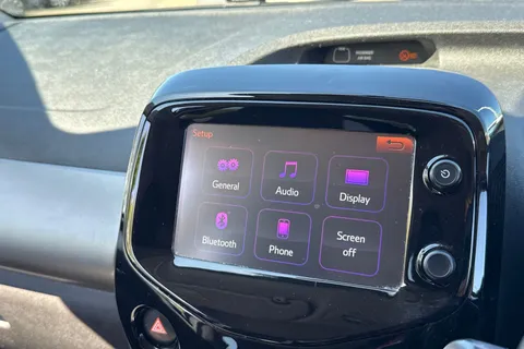 45 of 58 for PEUGEOT 108 1.2 PureTech Allure Top! Euro 6 5dr