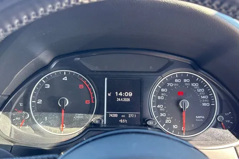 BL16GVD Audi Q5 2.0 TDI S line Plus S Tronic quattro Euro 6 (s/s) 5dr Thumbnail #40