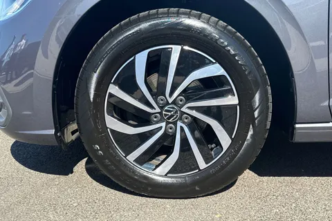 MJ24OBF Volkswagen Polo 1.0 TSI Life 5dr Thumbnail #14