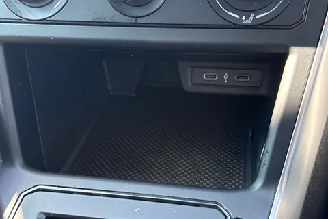 MJ24OBF Volkswagen Polo 1.0 TSI Life 5dr Thumbnail #33