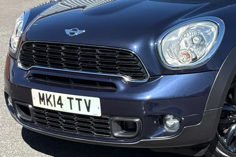 25 of 52 for Mini Countryman 2.0 Cooper SD Euro 5 (s/s) 5dr