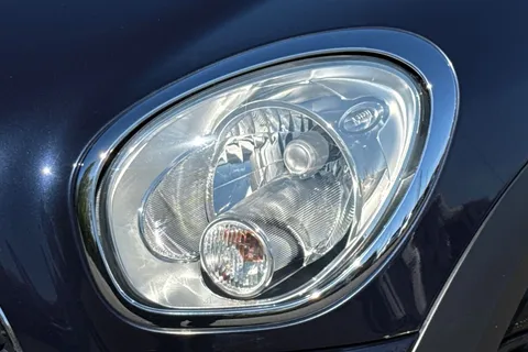 27 of 52 for Mini Countryman 2.0 Cooper SD Euro 5 (s/s) 5dr