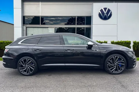 KP23ZYE Volkswagen Arteon 2.0 TSI R 5dr 4MOTION DSG **HEADS UP DISPLAY + ASSISTANCE PACK PLUS** Thumbnail #4