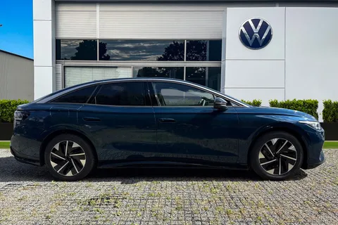  Volkswagen Id.7 Pro 77kWh Match Plus Fastback Auto 5dr Thumbnail #4