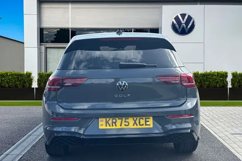 KR75XCE Volkswagen Golf 2.0 TDI 150 R-Line 5dr DSG **PAN ROOF + AREA VIEW** Thumbnail #5