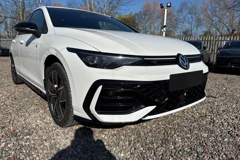  Volkswagen Golf 1.5 TSI Black Edition Euro 6 (s/s) 5dr Thumbnail #9