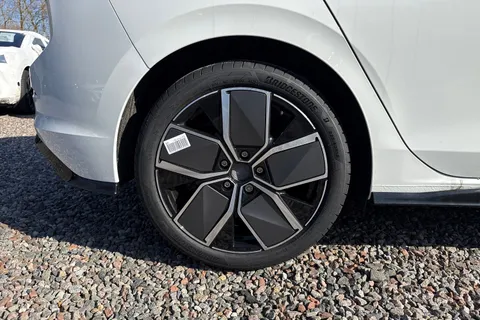  Volkswagen Golf 1.5 TSI Black Edition Euro 6 (s/s) 5dr Thumbnail #12