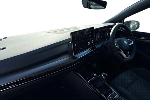  Volkswagen Golf 1.5 TSI Black Edition Euro 6 (s/s) 5dr Thumbnail #15